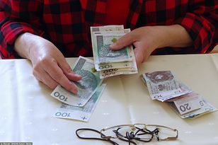 Zmiana terminów wypłat. Emerytury w listopadzie będą szybciej