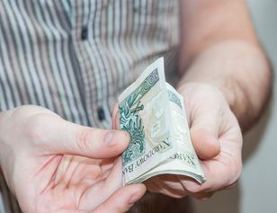 Ważą się losy podatku. Wiceminister mówi, jaka opcja jest na stole