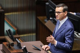 Więcej pieniędzy na kredyt 2 proc. Premier o „ogromnym popycie”