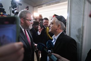 Zbierali pieniądze dla Brauna, mogą mieć kłopoty. „Publiczne pochwalanie przestępstwa”