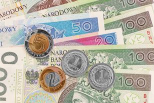 Skarbówka zwróci niektórym emerytom podatek. Nawet 400 zł