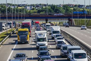 Polacy skazani na nowy podatek. Bruksela nie che zmieniać planów