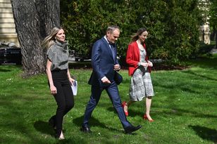 „Babciowe” coraz bliżej. Projekt bez konsultacji, a wzbudza wątpliwości