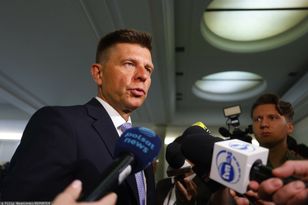 Petru zbiera podpisy, koalicja trzeszczy. Szykuje się nowy konflikt