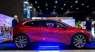 Co dalej z Izerą? Są kluczowe terminy, ale jest problem