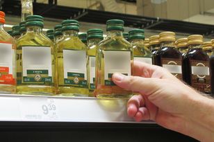 Spór w rządzie o „małpki”. Policzyli, ile pieniędzy wpływa dzięki nim do budżetu