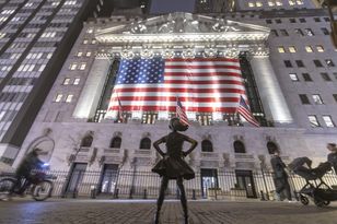 Mocne spadki. Pierwsza godzina handlu na Wall Street w piątek