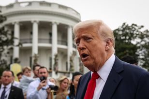 Trump „mięknie”? WSJ: Biały Dom rozważa obniżenie ceł na Chiny