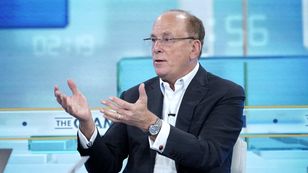 „Jesteśmy w recesji”. Larry Fink ostrzega przed cłami Donalda Trumpa