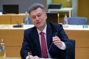 Skandal w Czechach. Chcą dymisji rządu za przyjęcie darowizny w bitcoinach