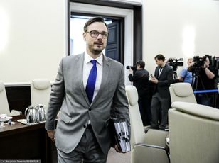 „Było trudno, będzie bardzo ciężko”. Pierwszy taki komentarz z rządu