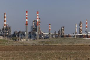 Największa rafineria w kraju wyłączona. Izrael mówi, co teraz