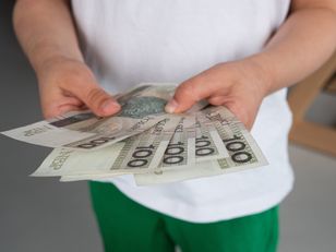 Coraz większe pieniądze krążą po Polsce. Nowe dane