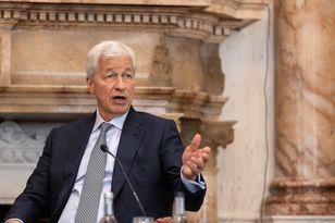 „Przegrywacie”. Prezes wielkiego banku ostrzega Europę