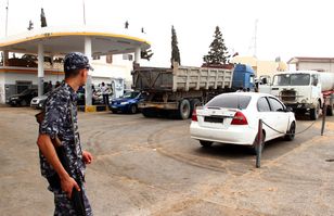 W tym kraju litr benzyny jest tańszy niż butelka wody. Paliwo przemycają z Rosji