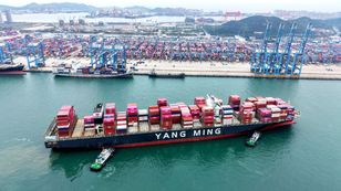 Wojna handlowa na morzu. Chiny i USA zmieniają trasy z powodu ceł