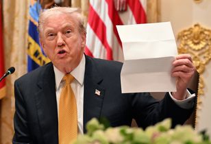 „Znosi cła, które sam nałożył”. Zwrot Trumpa z powodu wysokich cen