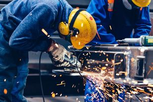 Polska gospodarka rośnie, ale jest problem na rynku pracy