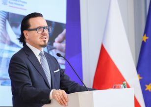 Zatrudnienie w spółkach. Minister: nie chcemy widzieć czynnych działaczy politycznych