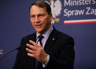 Sikorski: minerały krytyczne nie powinny być przedmiotem szantażu