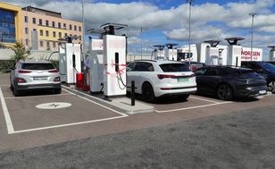 Zmiana trendu. Rośnie zainteresowanie autami elektrycznymi w Polsce