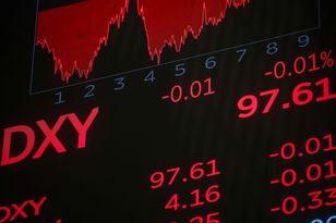 Czerwony poranek na giełdach. WIG20 w dół, Europa liczy straty