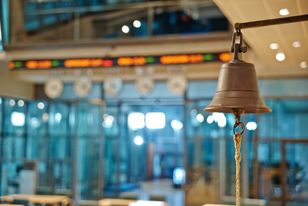 Najmocniejszy wzrost od 2023 roku. Spółki energetyczne zyskały na GPW