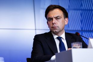 Domański w CNN o wyborach na Węgrzech. „Współpraca będzie łatwiejsza”